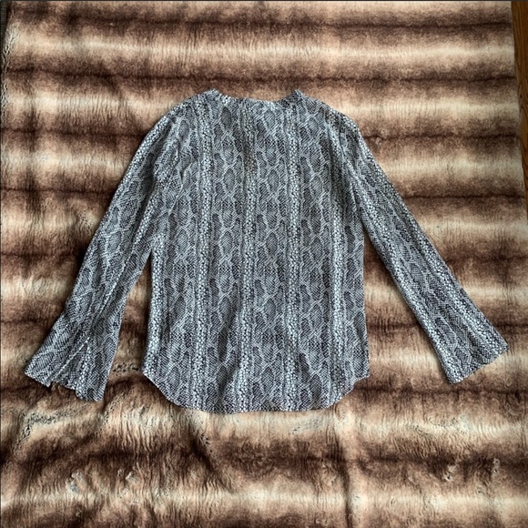 Theory Kimry Snake Print Tie Front Blouse - Picture 3 of 9